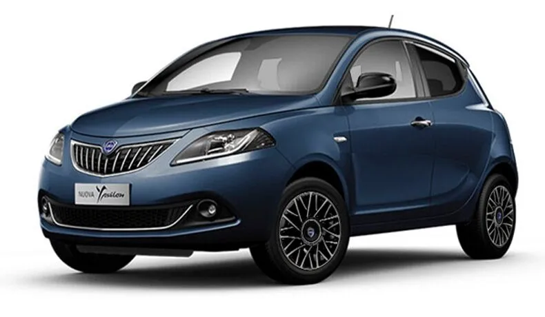 lancia ypsilon ecochic caldararo giugno 2024